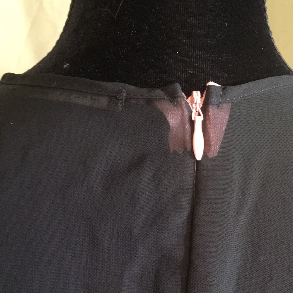 Sweet Rain Romper in Peach - Picture 5 of 7